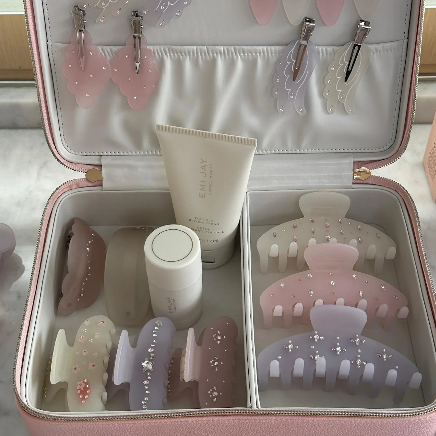 On The Way Vanity Case - Image 5